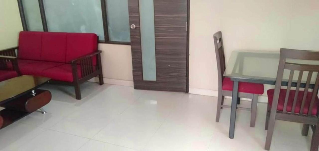Iroomz Hoysala Residency Bellary Kültér fotó